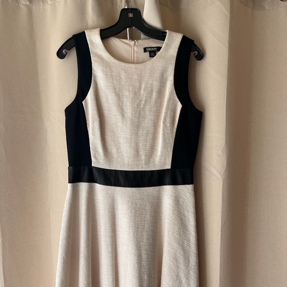 DKNY formal dress size 8! - Picture 1 of 2